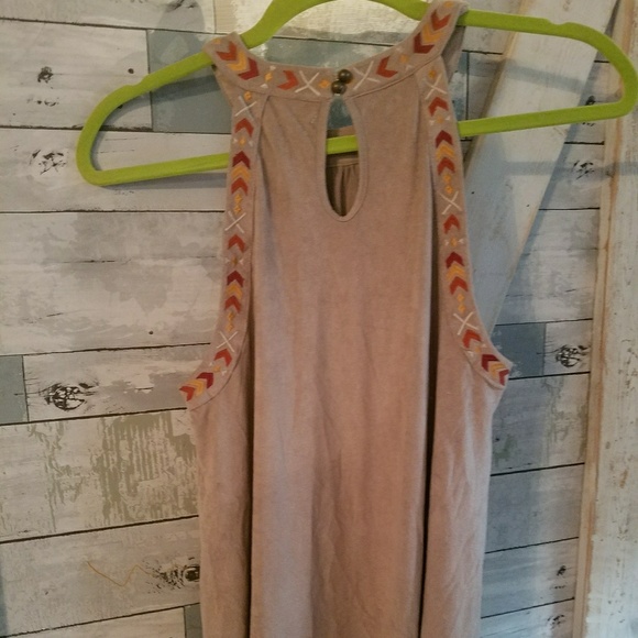 Coco and Jamineson Suede Top - Picture 2 of 3